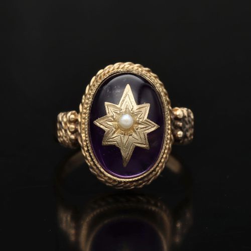 Vintage 9ct Gold Cabochon Amethyst and Pearl Ring image-2