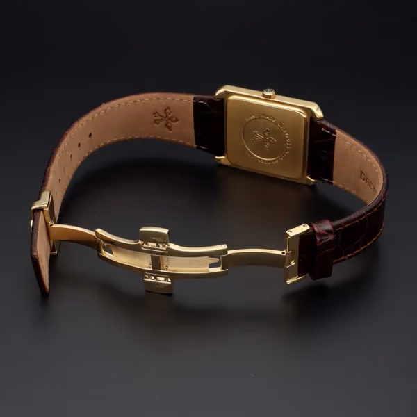 Vintage 18ct Gold Dreyfuss & Co Tank Watch