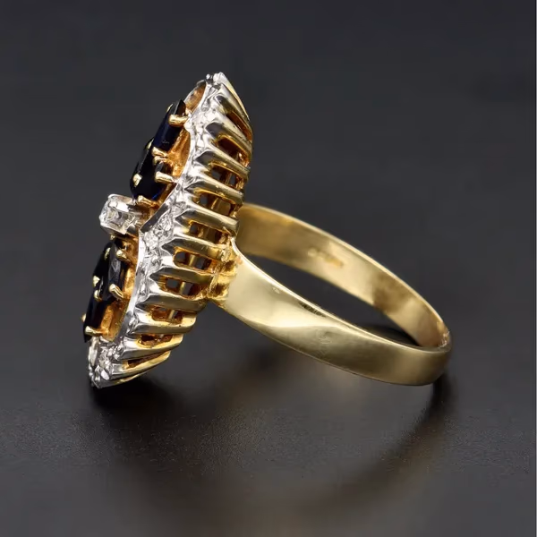 18ct Gold Diamond and Sapphire Ring