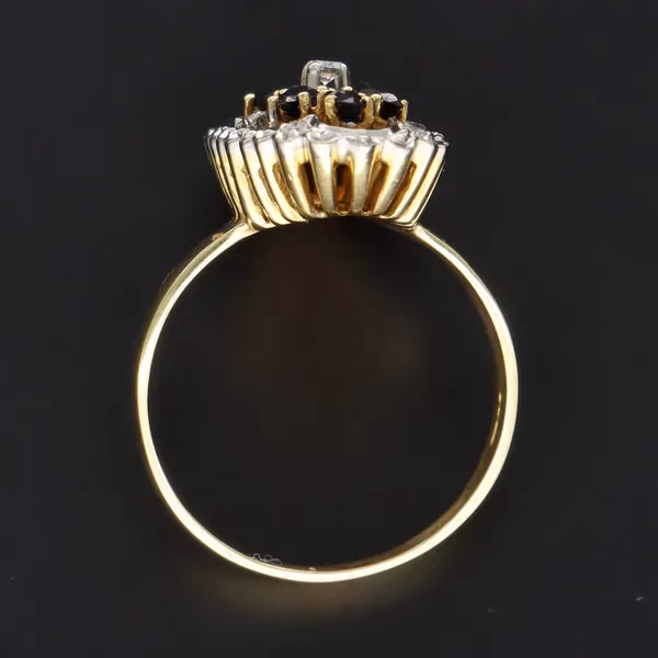 18ct Gold Diamond and Sapphire Ring