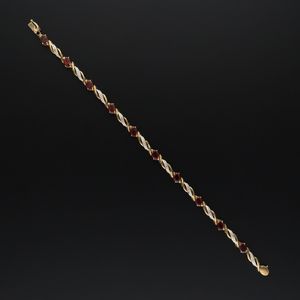 9ct Gold Garnet and Diamond Bracelet