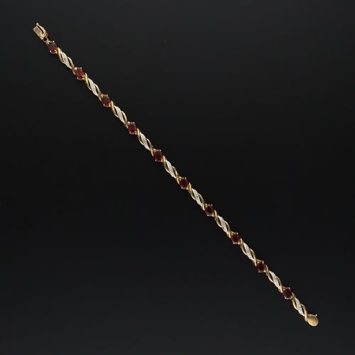 9ct Gold Garnet and Diamond Bracelet image-1