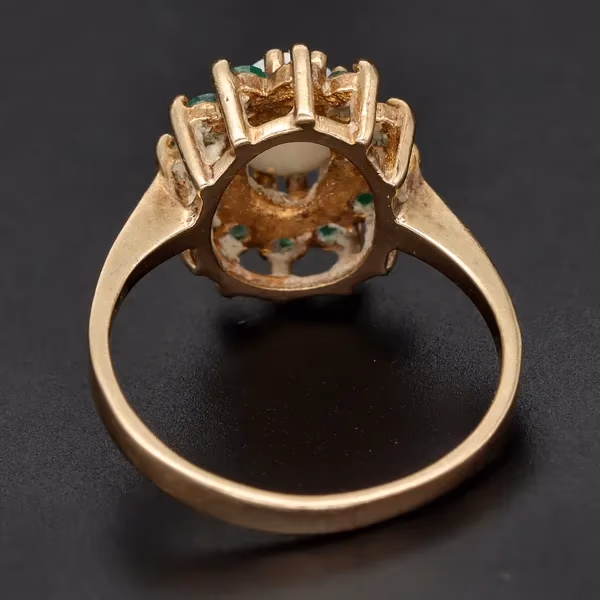 Retro  - Vintage Gold Opal Emerald Ring