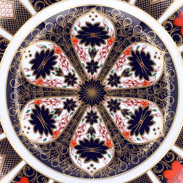 Set of Four Royal Crown Derby Imari Dinner Plates