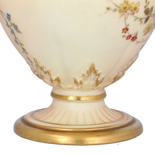 Royal Worcester Vase image-4