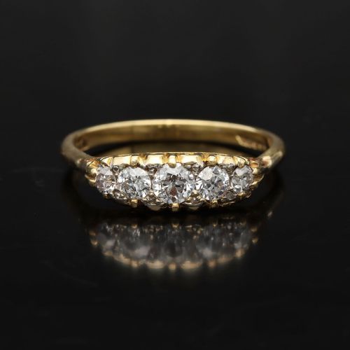 Antique 18ct Gold Five Stone Diamond Ring image-2