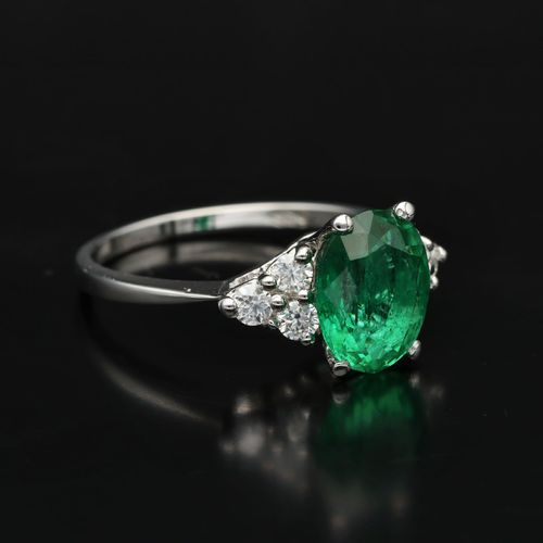 18k Gold Emerald and Diamond Dress Ring image-1