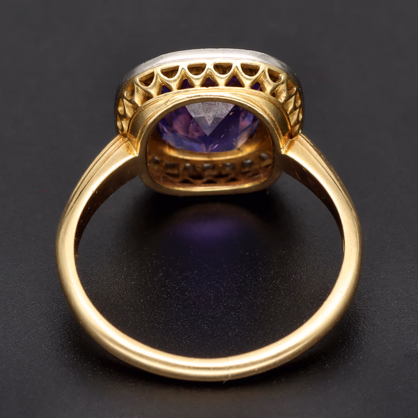18ct Yellow Gold Tanzanite & Diamond Halo Ring