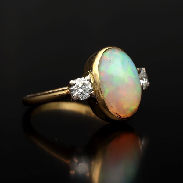 18ct Gold Opal and Diamond Ring