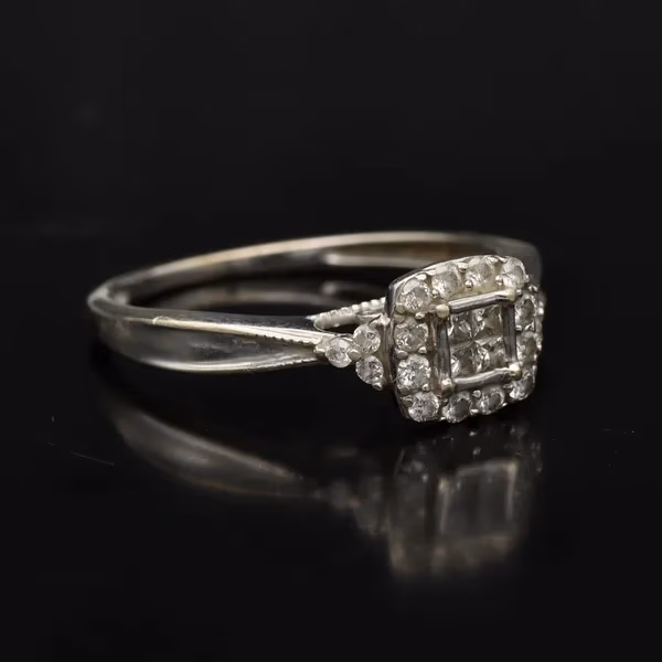 Gold Diamond Ring