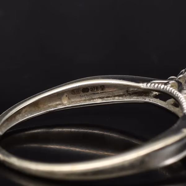 Gold Diamond Ring