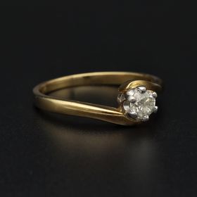 18ct Gold o.3ct Diamond Ring