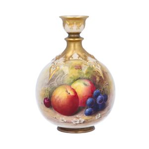 Early 20th Century Royal Worcester Fruit Vase
