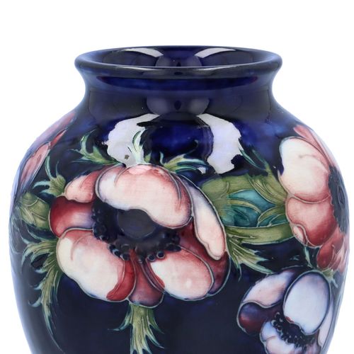 Walter Moorcroft Anemone Bulbous Vase image-2