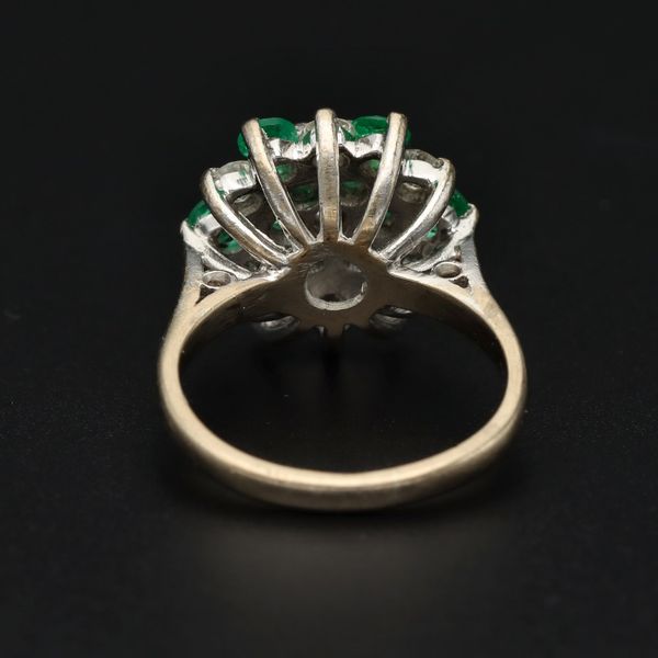 18ct Gold Vintage Emerald and Diamond Cluster Ring