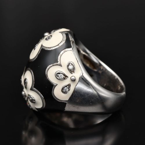 Belle Etoile Silver Black and White Enamel Ring image-5