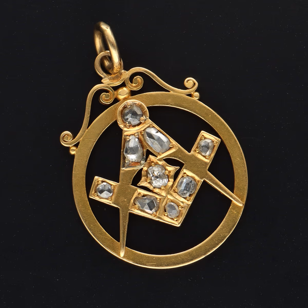 18ct Gold Masonic Pendant