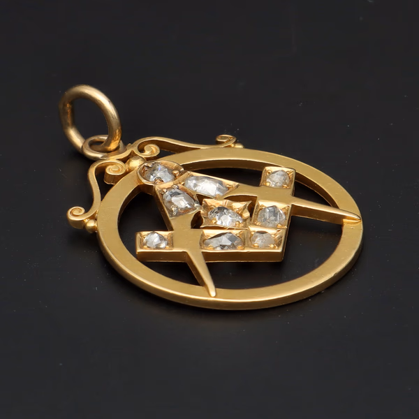 18ct Gold Masonic Pendant
