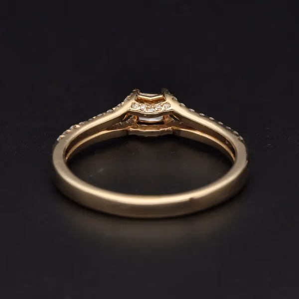 14K Gold & Diamond Ring