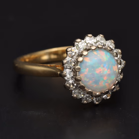 18ct Gold Diamond Opal Ring