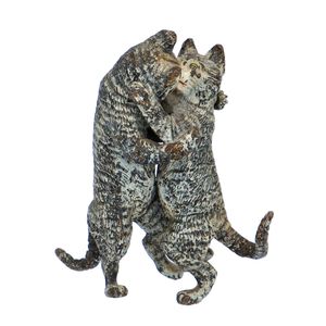 Late 19th Century Cold Painted Bronze of Two Cats Kissing