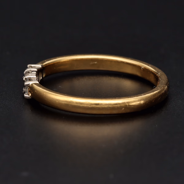 22ct Gold Diamond Ring