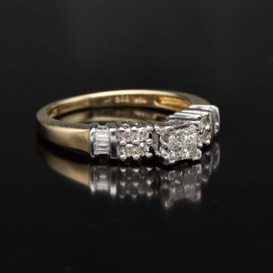 14ct Gold Vari Cut Diamond Ring