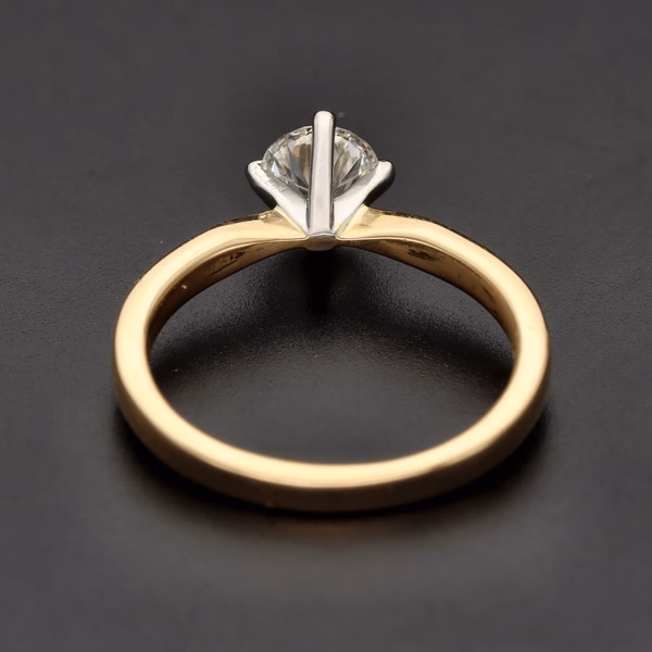 18ct Yellow Gold & Platinum 0.65ct Diamond Solitaire Ring