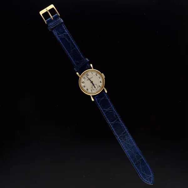 Rare Jaeger-LeCoultre 18ct Gold ‘Teardrop Lugs’ Watch