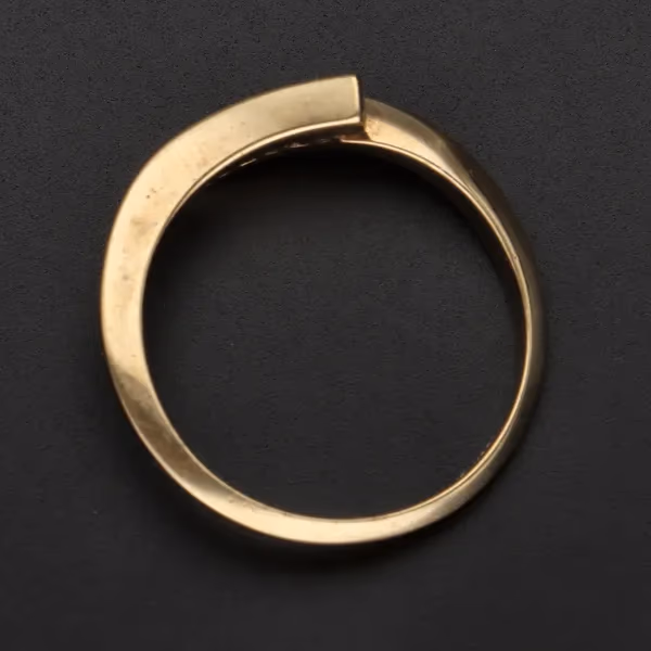 Gold Diamond Ring