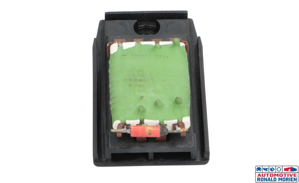 Used Heater resistor Ford Transit Connect 1.8 TDCi 90 Price € 15,00 Margin scheme offered by Automaterialen Ronald Morien B.V.