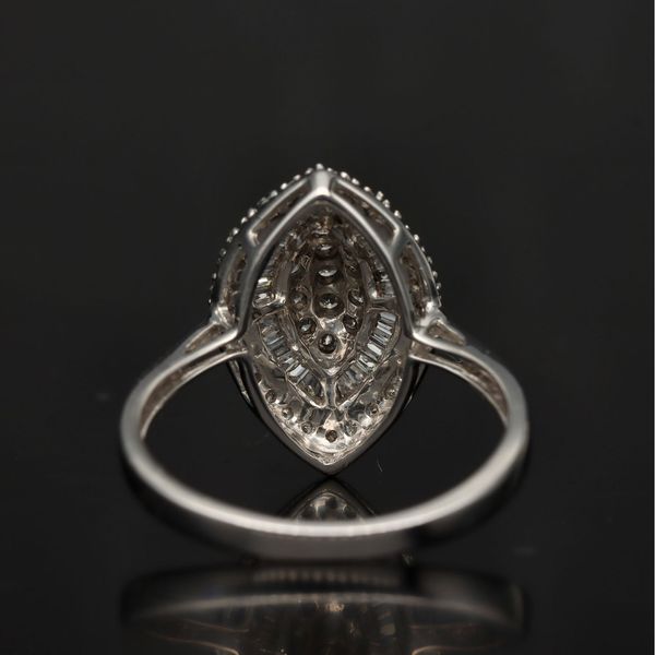 9ct White Gold Diamond Ring
