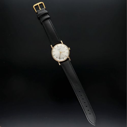 Longines 9ct Gold Cased Watch image-1