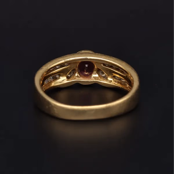 18ct Yellow Gold Ruby & Diamond Ring