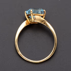 18ct Yellow Gold Twisted Aquamarine Ring