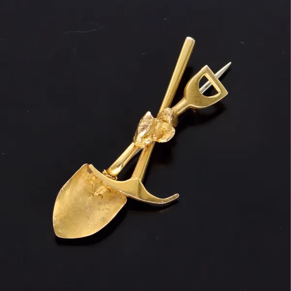 Rare 15ct Gold Rush Sweetheart Brooch