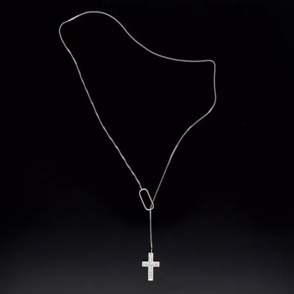 Gucci 18ct White Gold Diamond Cross Necklace