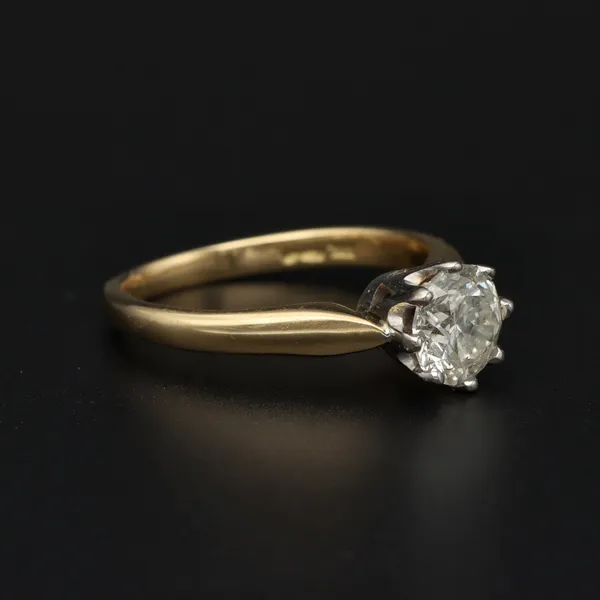 18ct Yellow Gold Diamond Solitaire Ring