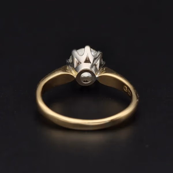 18ct Yellow Gold Diamond Solitaire Ring