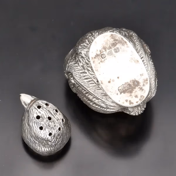 Pair of Victorian Silver Pepperettes Shaped as Chicks