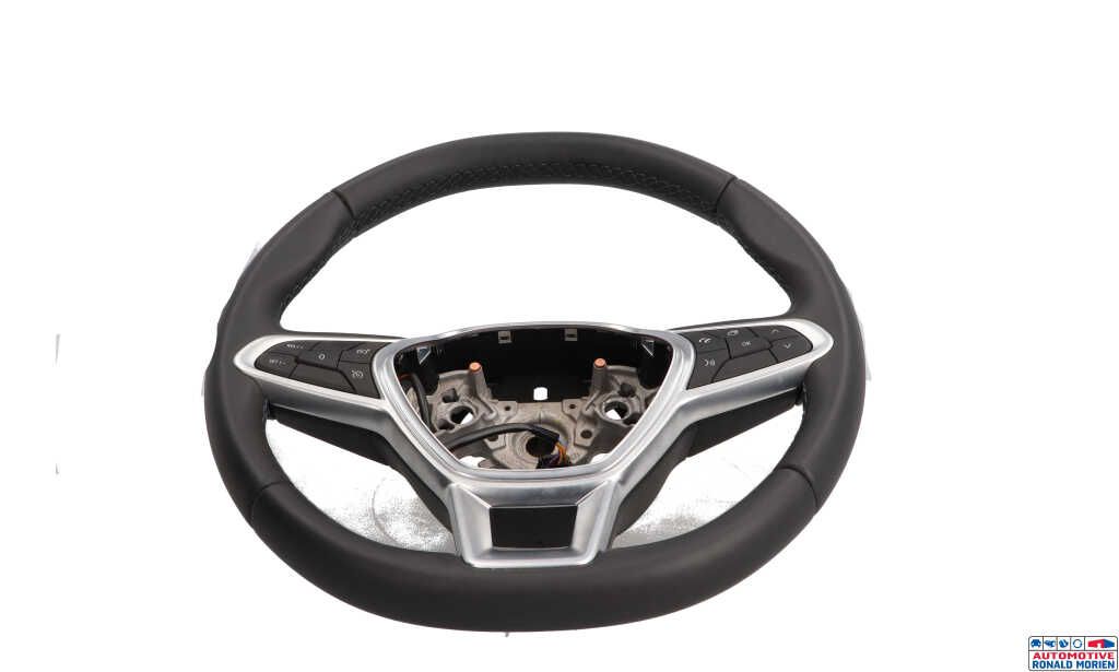 Used Steering wheel Renault Clio V (RJAB) 1.0 TCe 100 12V Bi-Fuel Price € 195,00 Inclusive VAT offered by Automaterialen Ronald Morien B.V.