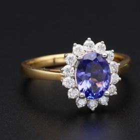18ct Gold Tanzanite and Diamond Ring
