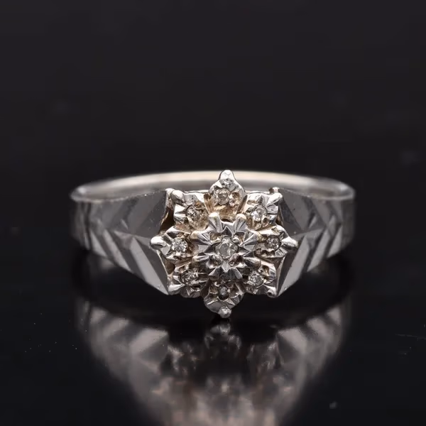 Retro White Gold Diamond Cluster Ring. Birmingham 1982