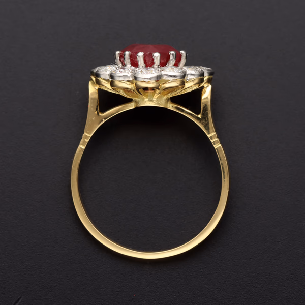 18ct Yellow Gold Heart Cluster Ring