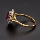 18ct Yellow Gold Heart Cluster Ring