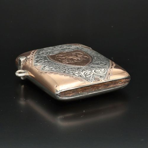 Victorian Silver and 9ct Gold Vesta Case image-2