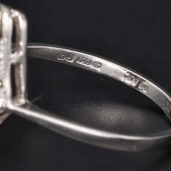 Platinum Ruby & Diamond Ring