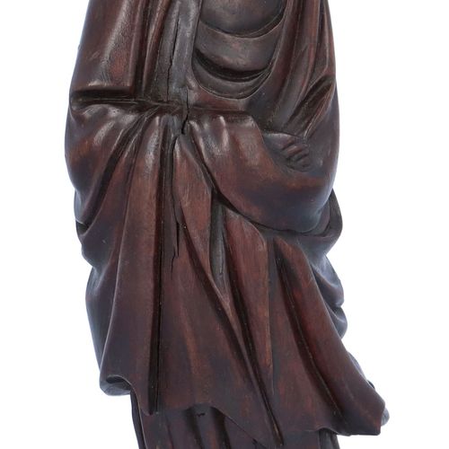 Early 19th Century Wooden Carved Figure of Guanyin image-3