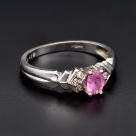 Gold Pink Sapphire Diamond Ring