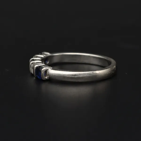 18ct White Gold Sapphire and Diamond Ring